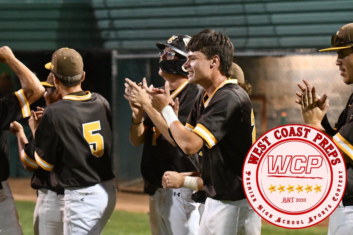Yuba City came from the 530 and represented. Now they take back that blue pennant for the first time in 15 years but are chasing a NorCal title as the focus has not shifted. 

Full story here about the epic Championship game: westcoastpreps.com/honkers-champi…