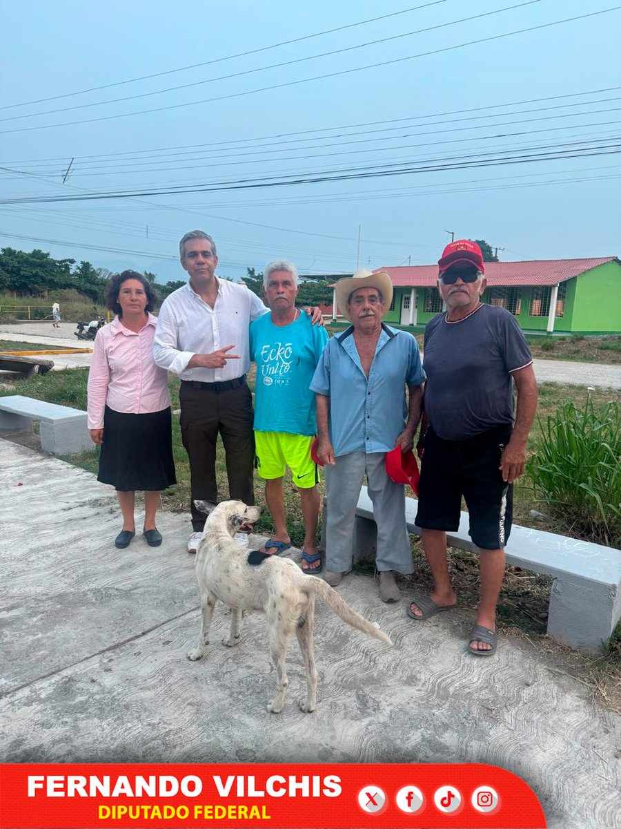 #VozdeDelPueblo l Concluimos un gran día de campaña con mi amigo Rolando Ramírez, candidato del PT a la presidencia municipal de Martínez de la Torre en Veracruz, quien sabe escuchar a la gente y eso lo convertirá en un excelente gobernante.
#TodoElPoderAlPueblo