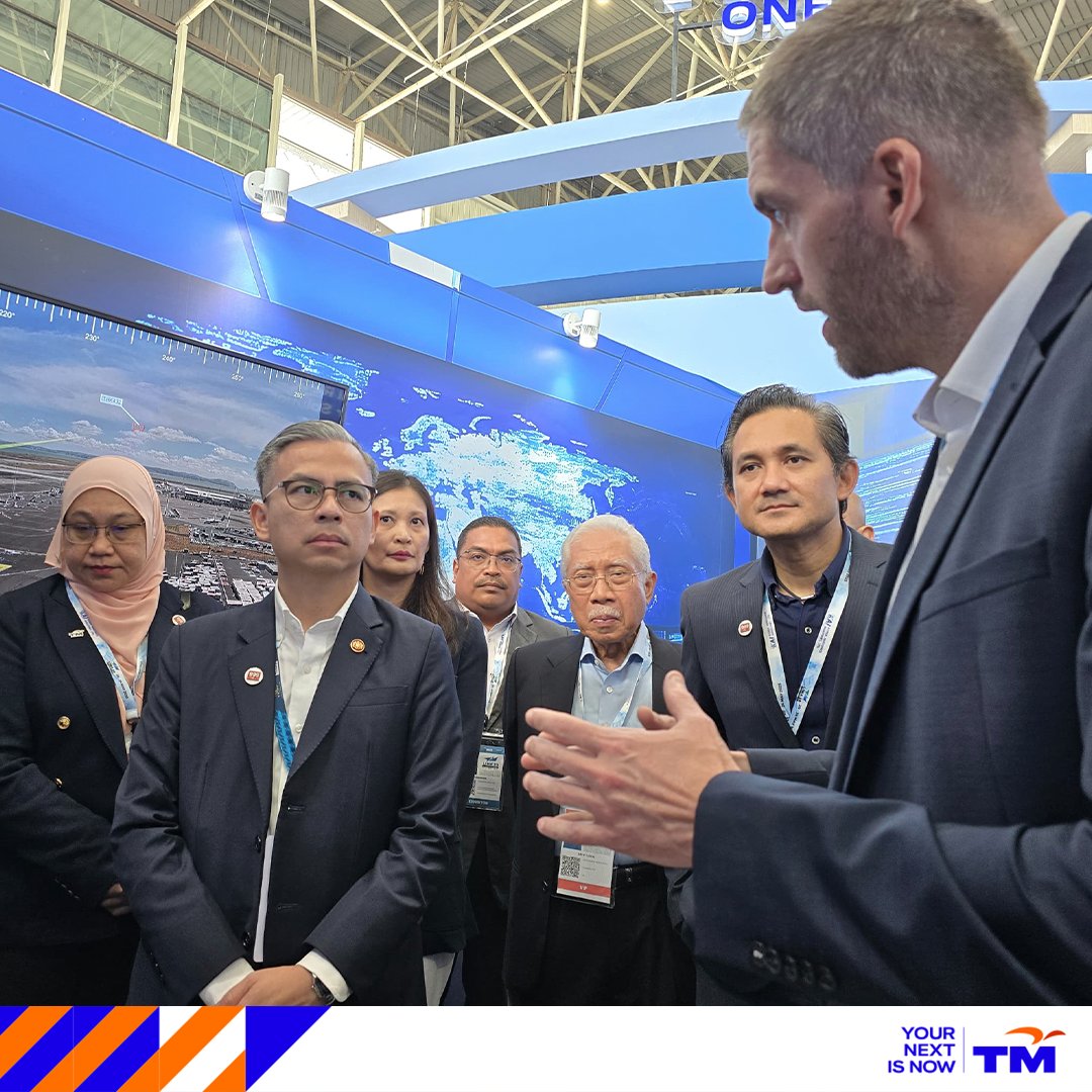 myTMgroup's tweet photo. (1/6)
LIMA 2025 served as a meaningful platform for TM to demonstrate how digital innovation is supporting Malaysia’s safety and preparedness in critical sectors such as national defence, public safety, and -
#TM #TMOne #YourNextIsNow #LIMA2025 #TMOneSolutions #NGMERS999 https://t.co/noGEZQODfW