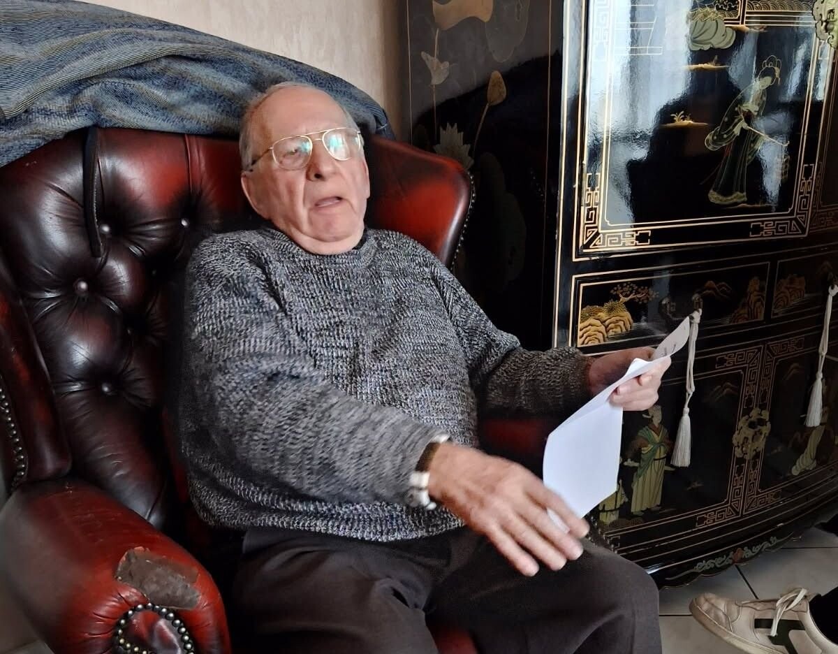 Des collégiens de Clichy retracent l’itinéraire d’Albert et de sa famille, sauvés des rafles par leurs voisins
➡️ l.leparisien.fr/paA9