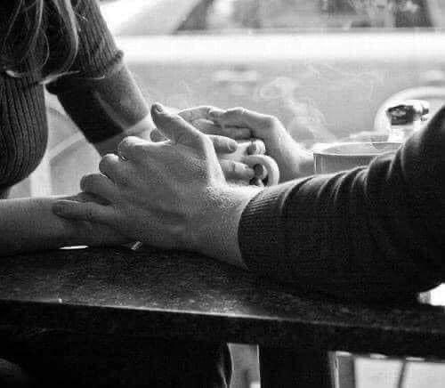 .

#BuenosDíasATodos🎵 
#FelizJuevesATodos🦷

Nos Tᴏᴍᴀᴍᴏs un Cᴀꜰᴇ́☕️ y 
nos Oʟᴠɪᴅᴀᴍᴏs del 
Mᴜɴᴅᴏ 🌍 …

🌪️BUENOS DÍAS ☕️!!