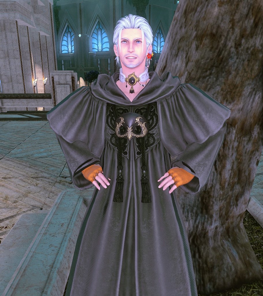 KaleaSilver's tweet photo. My Azem, Asterkoll Cross, who is now going by Asterkoll Pendragon, and this will be a little thread thing about my headcanons on him and his lore for him and his half Lunar Incubus lover too all in terms of their connection to things with my WoL.: https://t.co/IUlL8KkumZ