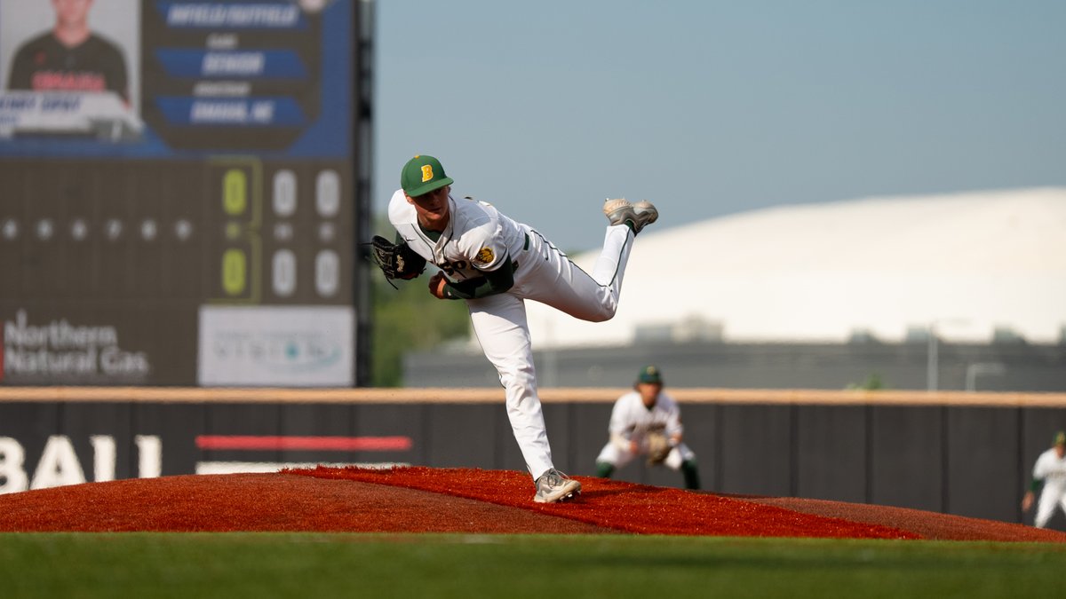 Big time postseason start from Nolan Johnson! 

7.0 IP / 6 K / 4 H / 3 BB / 0 R