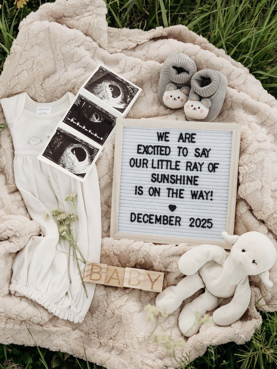 m4dsf4v's tweet photo. life update!! im having a baby! https://t.co/3GDAWREriQ