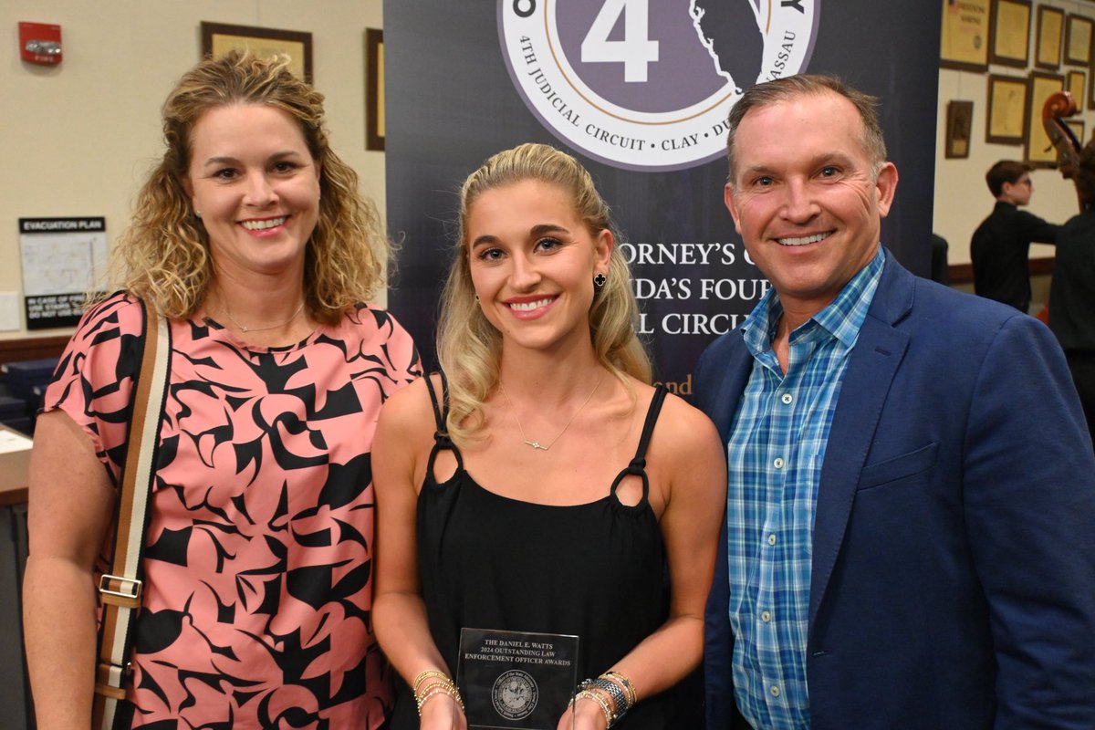 lennycurry's tweet photo. Thank you @Nelson4SAO @SAO4Florida for honoring @brookeLCurry with the Citizen &amp; Volunteer Award for her work in protecting victims of AI crimes . And thank you , your office, @JSOPIO @jsosheriff for investigating &amp; prosecuting the crime against her. #BrookesLaw https://t.co/AU07bomCJd