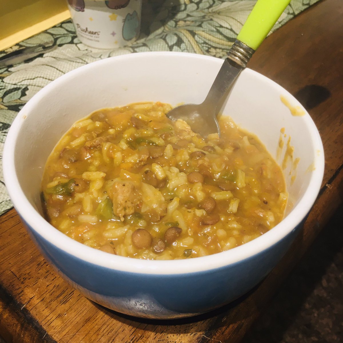 China de Mentira tweet media