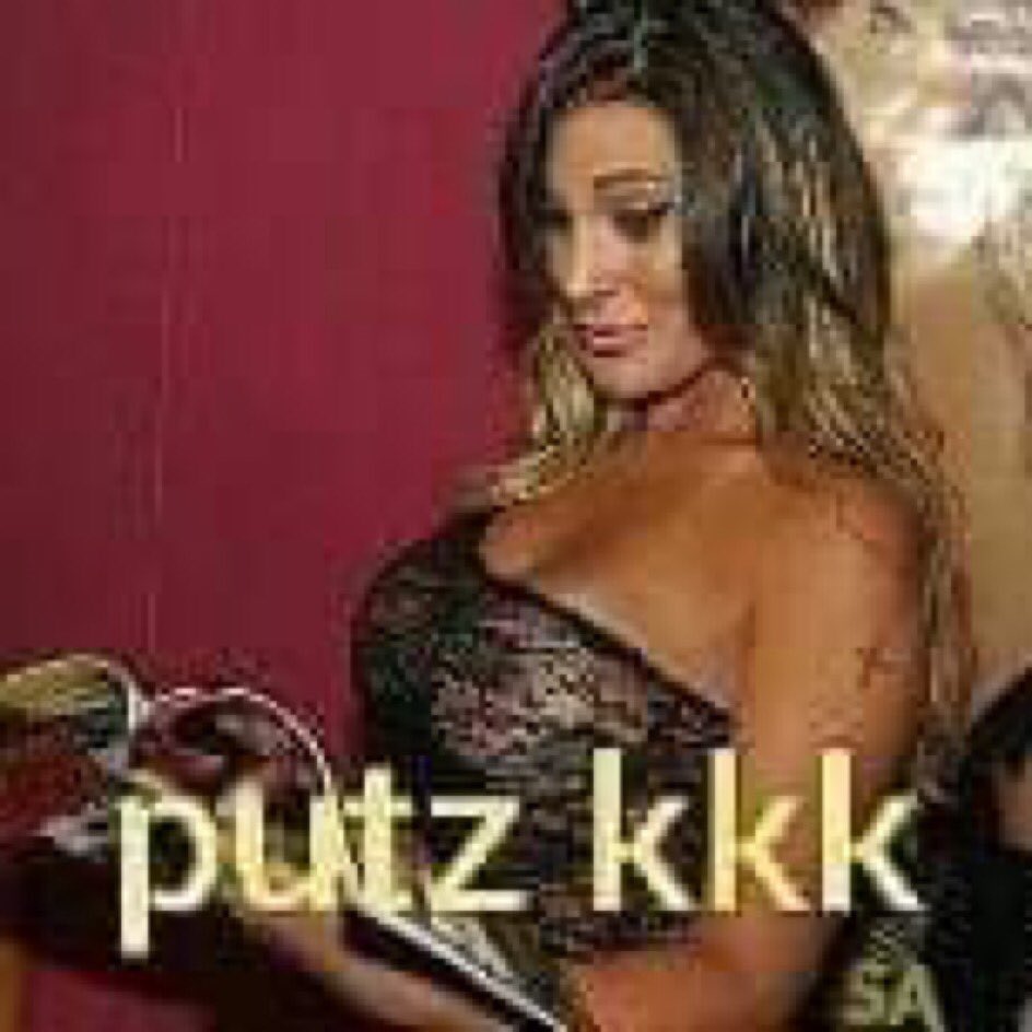 gente eu peguei um nojo tão grande da cara daquelas meninas do gidle que não tá escrito KKKKKK