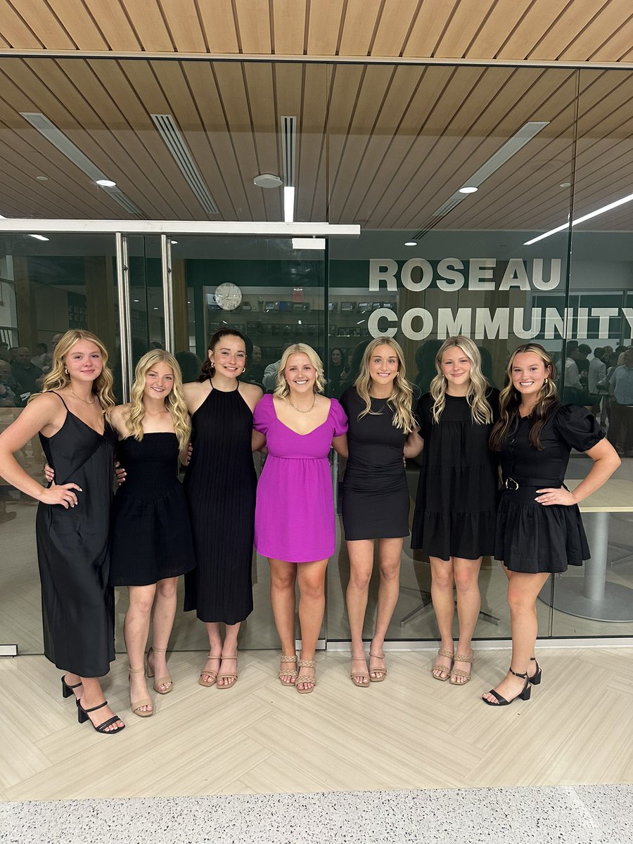 Night one of Graduation weekend. #classof2025 #baccalaureate <a href="/payton_remick/">Payton Remick</a> <a href="/Tremick18/">Trisha Remick</a>