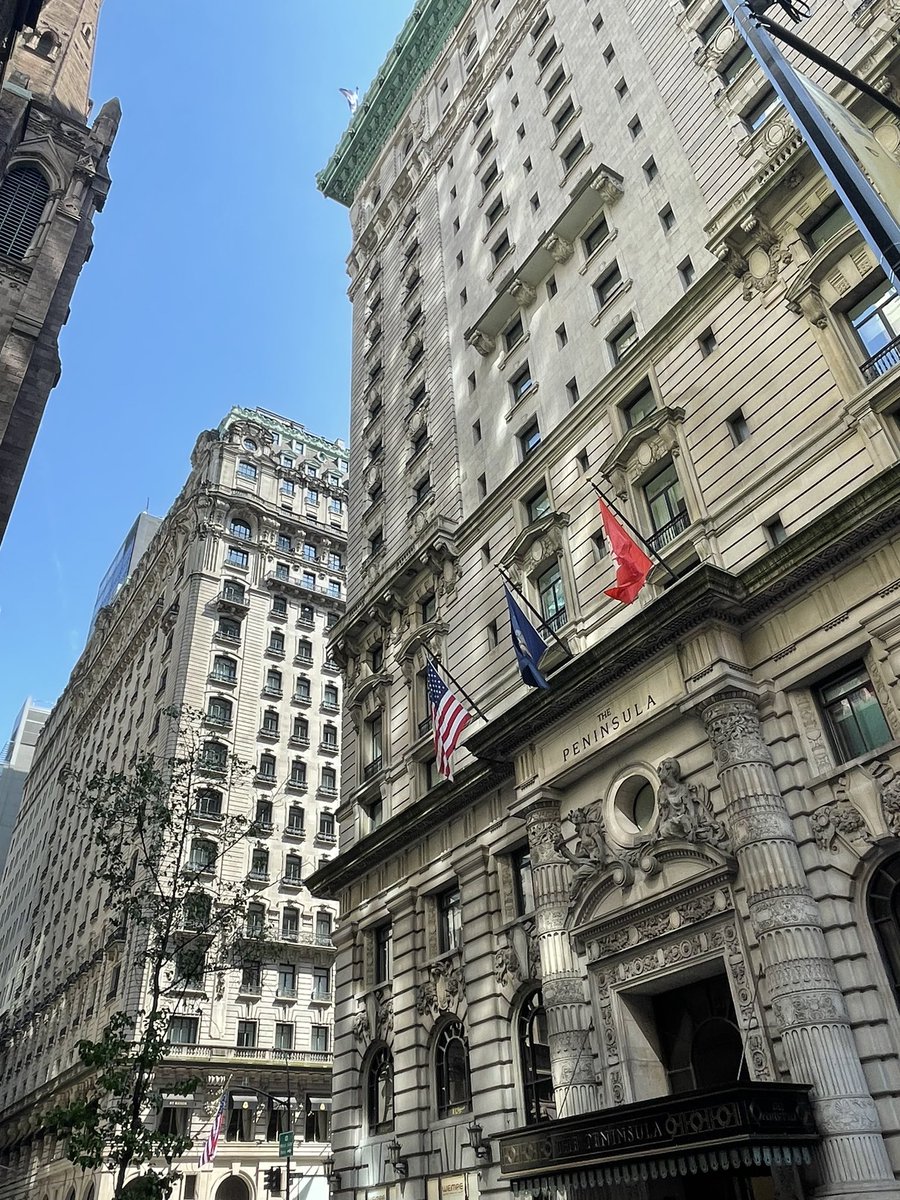 NeoTraditional Architecture Memes (@vicctorianchad) on Twitter photo 