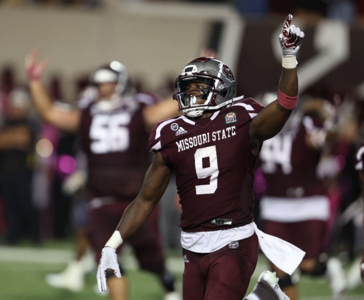 Michael “Braylen” Griffin (@brayleng211) on Twitter photo #AGTG After a great conversation with <a href="/CoachClowney87/">Coach David Clowney</a> I am blessed to say I have received another D1 offer from <a href="/MoStateFootball/">Missouri State Football</a>
<a href="/Coach_CFRANK/">Chris Franklin</a> <a href="/LT_FBRecruiting/">Lake Travis FB Recruiting</a> <a href="/CoachHankCarter/">Hank Carter</a> <a href="/coachCG_/">Chance Grayson</a> <a href="/Coach_Luedecke/">Coach_Luedecke™</a> <a href="/BamPerformance/">Bam Performance</a> <a href="/MikeGriff33/">Michael Griffin</a> <a href="/JButler_210/">Josh Butler</a> <a href="/JScruggs247/">Jordan Scruggs</a> #AGTG After a great conversation with <a href="/CoachClowney87/">Coach David Clowney</a> I am blessed to say I have received another D1 offer from <a href="/MoStateFootball/">Missouri State Football</a>
<a href="/Coach_CFRANK/">Chris Franklin</a> <a href="/LT_FBRecruiting/">Lake Travis FB Recruiting</a> <a href="/CoachHankCarter/">Hank Carter</a> <a href="/coachCG_/">Chance Grayson</a> <a href="/Coach_Luedecke/">Coach_Luedecke™</a> <a href="/BamPerformance/">Bam Performance</a> <a href="/MikeGriff33/">Michael Griffin</a> <a href="/JButler_210/">Josh Butler</a> <a href="/JScruggs247/">Jordan Scruggs</a>
