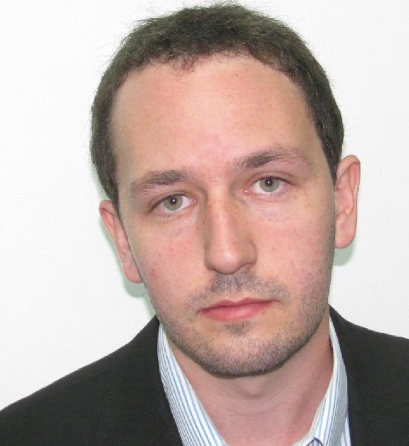 Gastón Guillemet, DNI Nº 34.098.040, está #PROFUGO por el delito de trata de personas con fines de explotación sexual, agravado por situación de vulnerabilidad de las víctimas. Orden de captura: 5/10/23. Recompensa: $5.000.000.- por encontrarlo. Avisar☎️134. Reserva de identidad