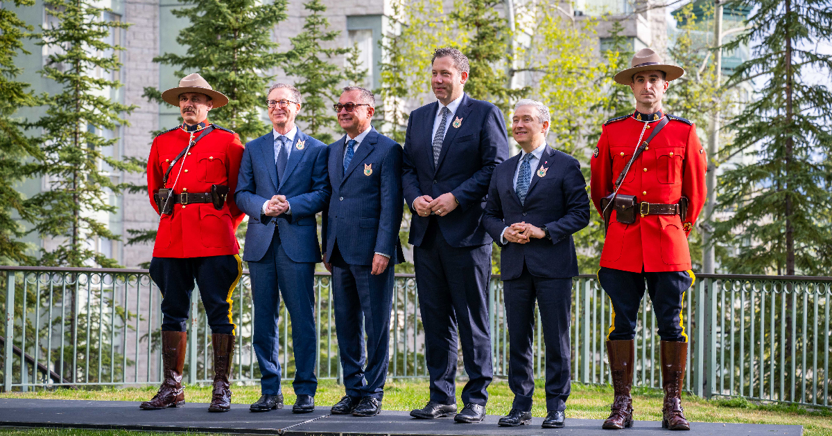 Finances Canada tweet media