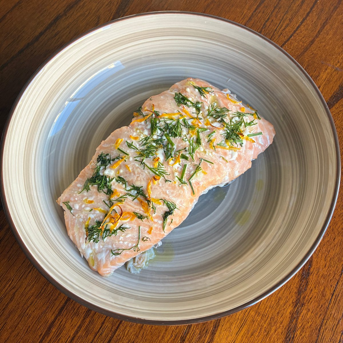 I got spoiled after having Alaskan King Salmon in Anchorage last year so when I got my hands on the last pack at Costco, I knew I had to try making it myself.  It was a resounding success.  #bayarea #foodblog #foodblogger #cookwithzee #homecooking - cookwithzee.blogspot.com/2025/05/baked-…
