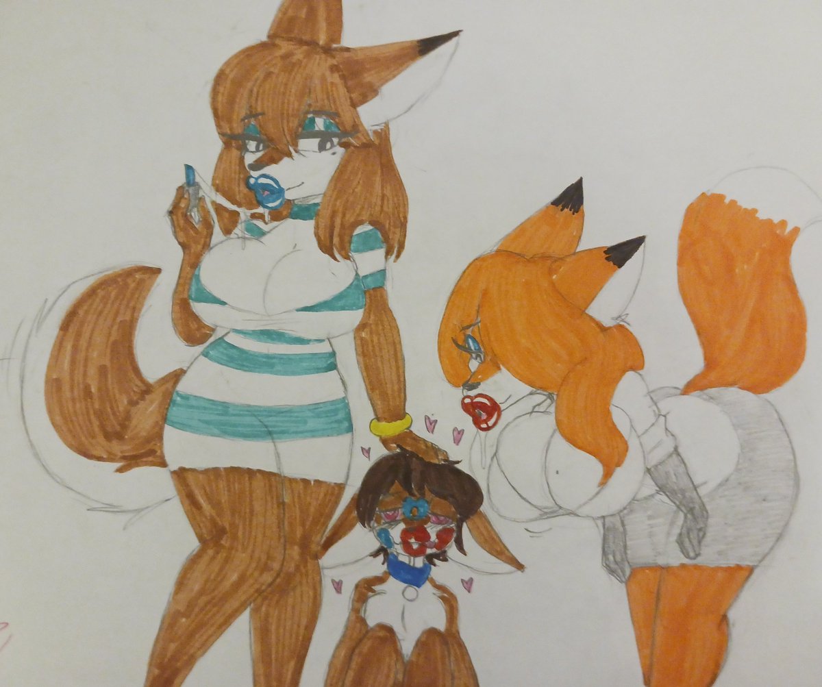 Pink_Fox606's tweet photo. Two Fox ladies and One small lucky dog. https://t.co/uvloBQbY2w