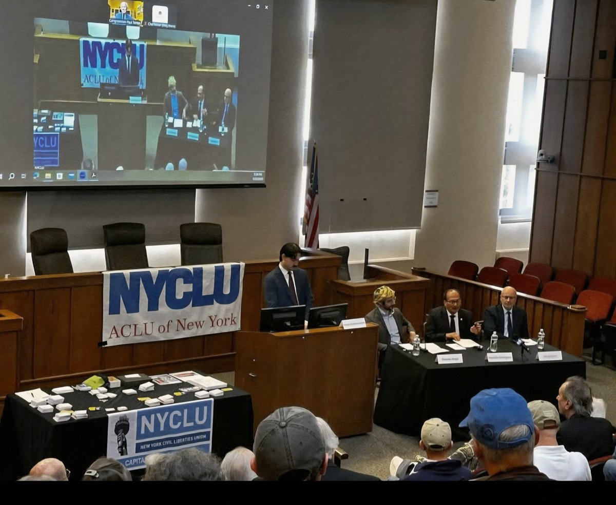 jpketterer's tweet image. It was great to be part of this panel organized by @NYCLUCapital and hosted by @AlbanyLaw. I was impressed by my fellow panelists, Charlie Hogle of the @ACLU, @HavidanUAlbany and Rep. @PaulTonko, plus Aaron Shellow-Lavine of @WAMCRadio.