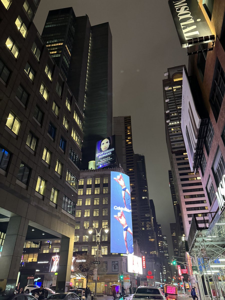 Alyres_'s tweet photo. @suicideglocks @CentipedeMouse @orwellian It unfortunately is real! I spotted one by my hotel when I went to broadway near Times Square in April, they have a website too https://t.co/4LMqvjhYt5