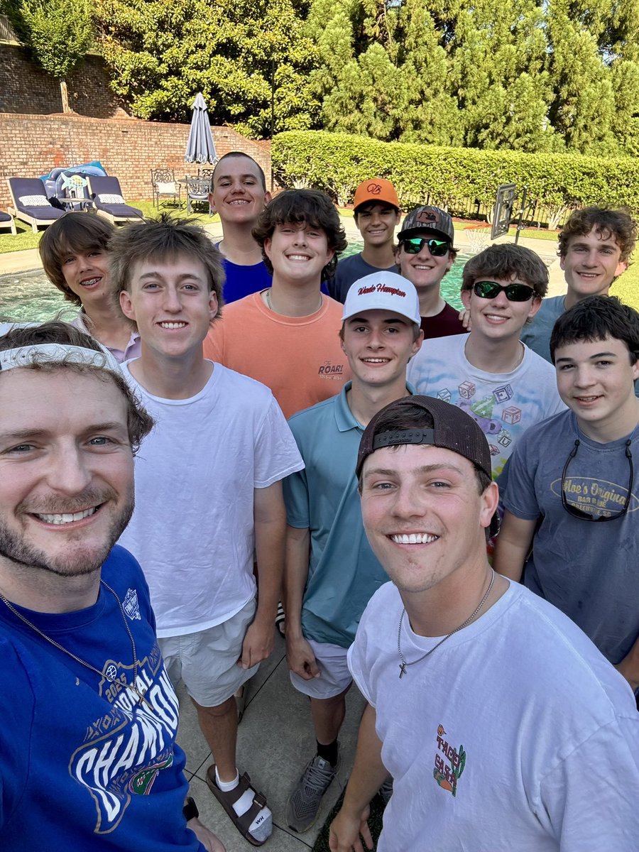 WHHSBOYSGOLF's tweet photo. What a fun way to finish our 2025 season 

Finished with a 🔥 12-2 match record, earned a trip to the Upper State tournament, and locked in another All-Region award for Benjamin Sanders! 

Couldn’t be prouder of the grind and this squad. Big things ahead— let’s keep it rollin’! https://t.co/8ONSKdoeFb