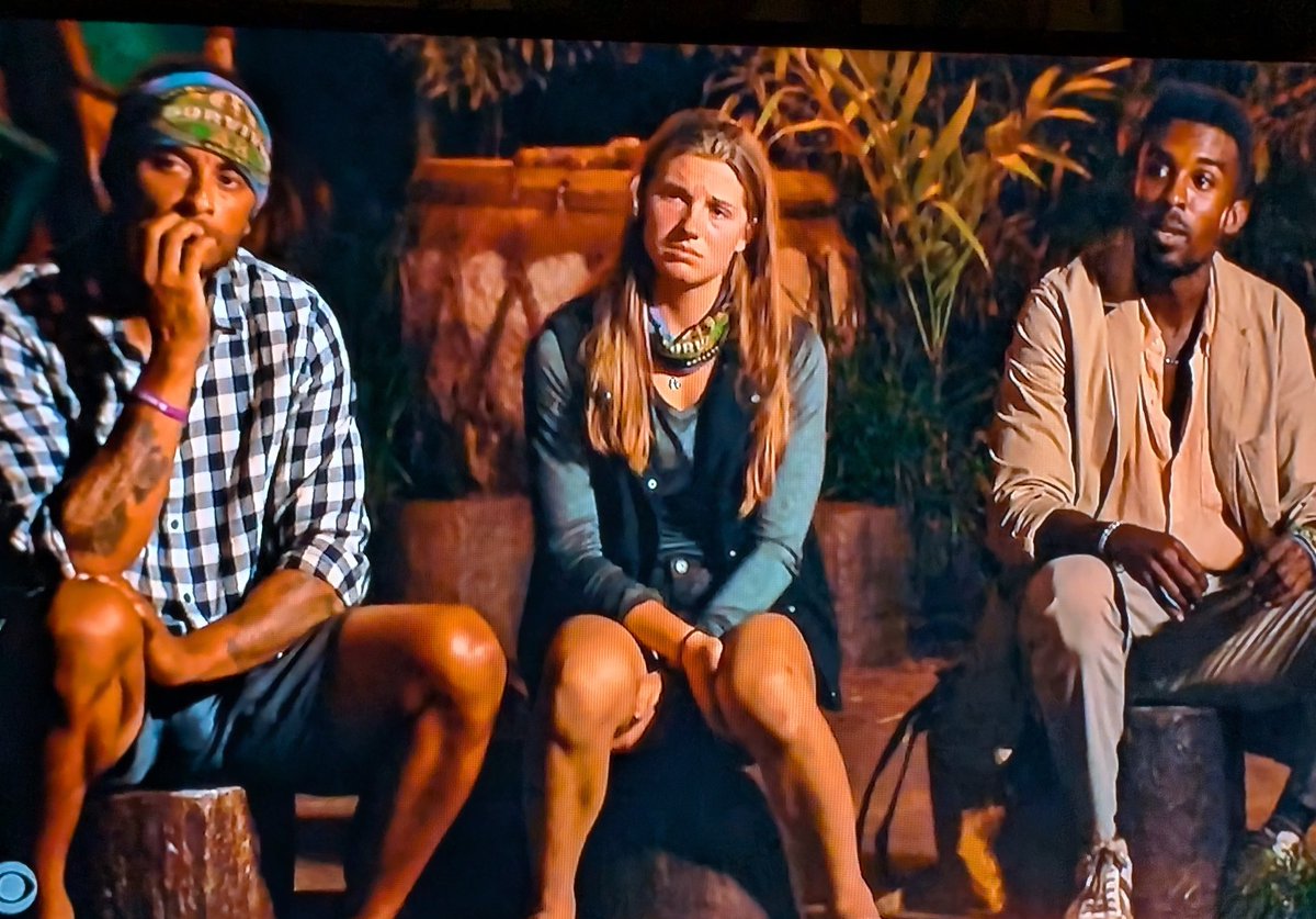 The "knock knock" response. #survivor
