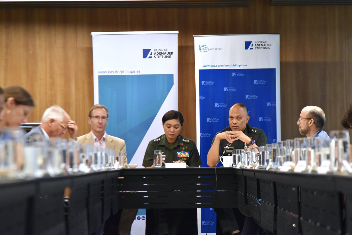 KAS Philippines (@kasphilippines) on Twitter photo At “Charting Strategic Horizons: A Dialogue on Germany-Philippines Defense Cooperation,” <a href="/kasphilippines/">KAS Philippines</a> convened military leaders, experts, and diplomats to examine the future of 🇩🇪-🇵🇭 cooperation. Topics included Indo-Pacific security, burden-sharing, and defense procurement. At “Charting Strategic Horizons: A Dialogue on Germany-Philippines Defense Cooperation,” <a href="/kasphilippines/">KAS Philippines</a> convened military leaders, experts, and diplomats to examine the future of 🇩🇪-🇵🇭 cooperation. Topics included Indo-Pacific security, burden-sharing, and defense procurement.