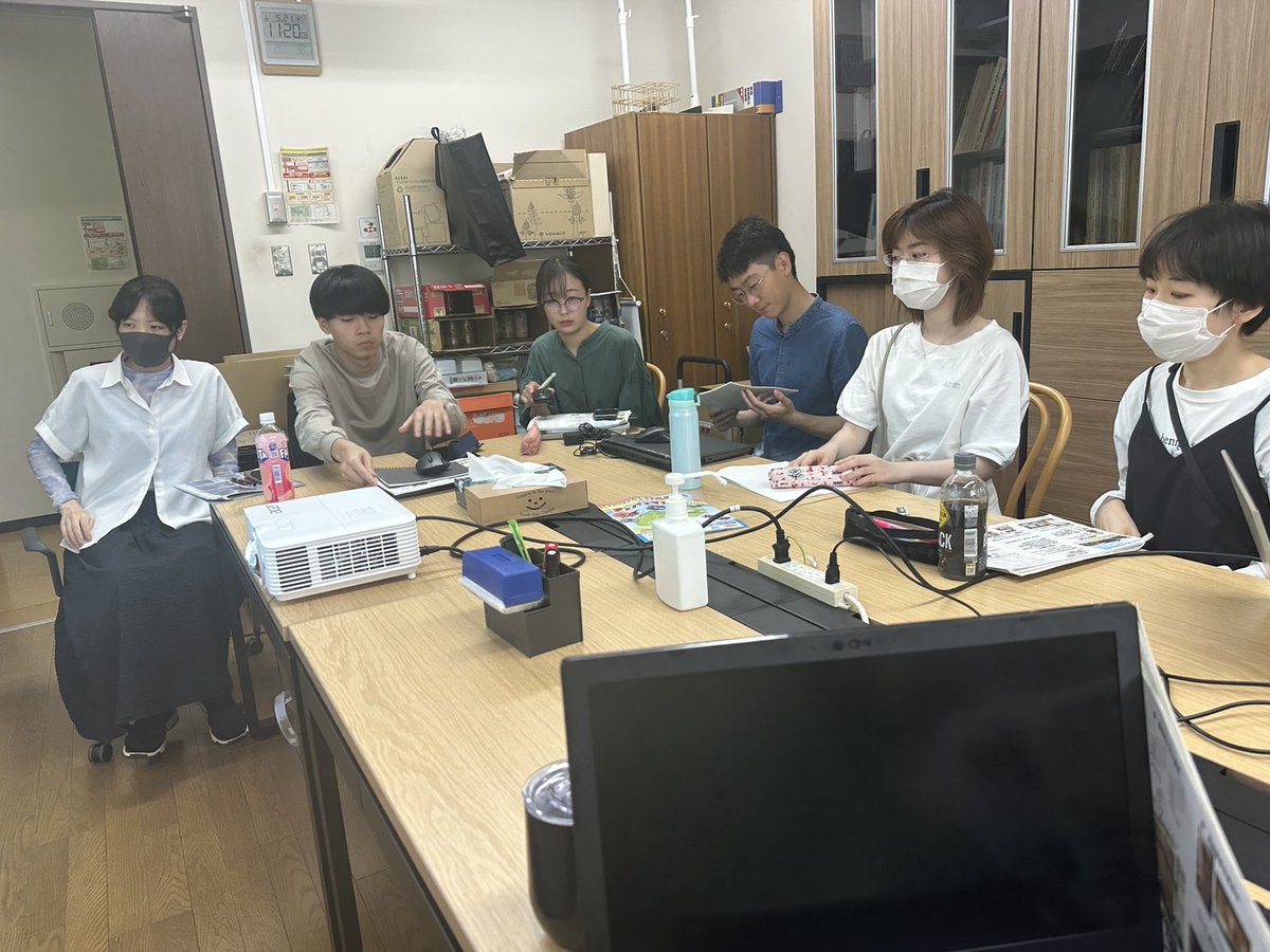 5/21　林先生による自主ゼミがありました。
木質材料や木材の耐久性について教えていただきました。
#自主ゼミ