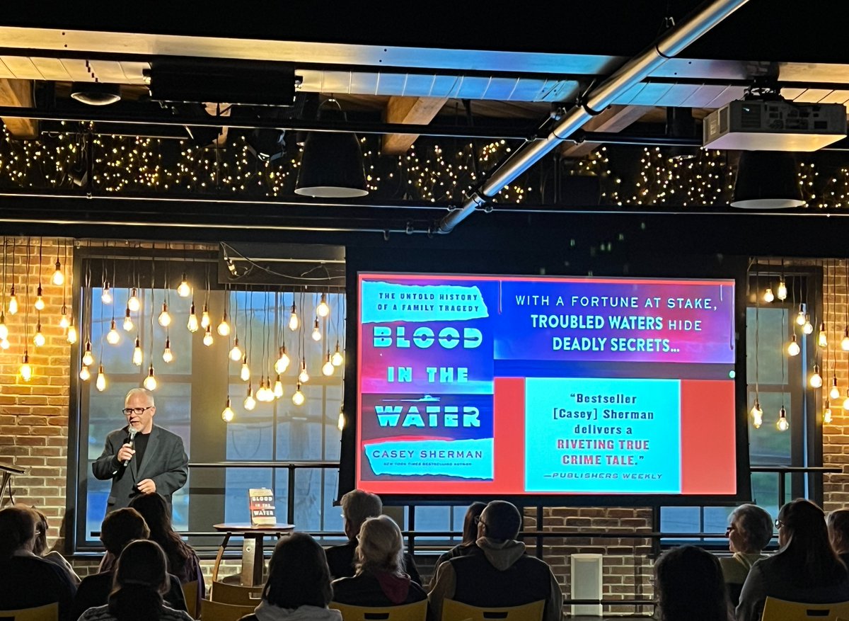 caseysherman123's tweet image. A big thanks to the folks at The Unlikely Story for a great night! See ya again next year...
