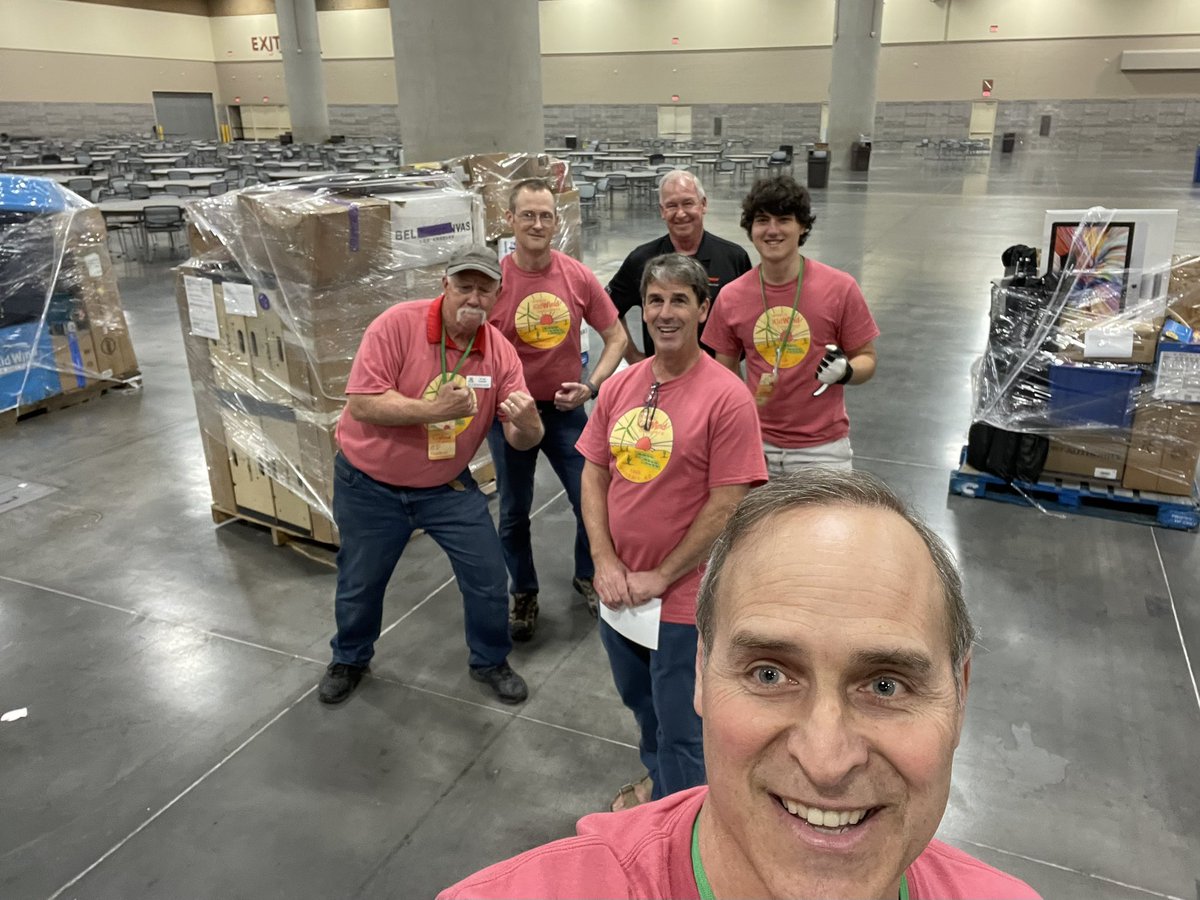 MrSTEMBrown's tweet image. And that’s a wrap. Everything KidWind is back on pallets, the Shark is packed on its trailer, and another year is in the books!
#WKWC25 @kidwind_project #STEM #kidwindchallenge #windturbine