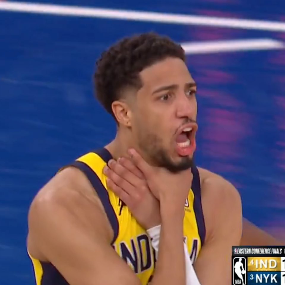 buckets's tweet photo. TYRESE HALIBURTON OMFG https://t.co/aoHO0b3QZM