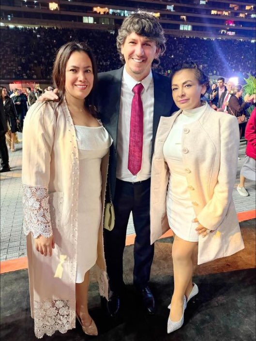 Walo_1901's tweet photo. Acá está @KiraAlcarraz https://t.co/KsZ7SLu5Bx