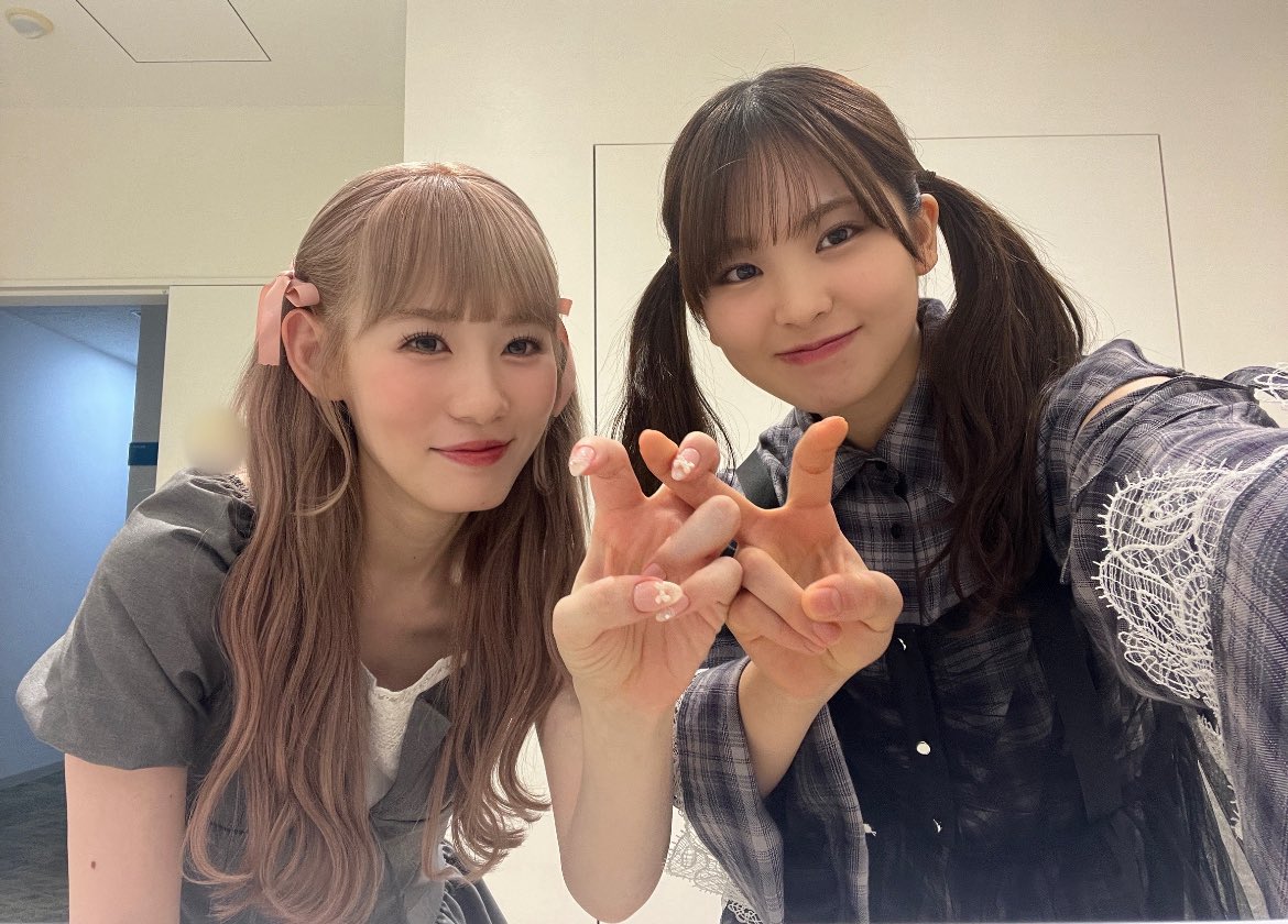 小池美波 2024年クリスマスサンタ チュウ サイン 小池美波 2024年クリスマスサンタ チュウ サイン 櫻坂46 小池美波 2024