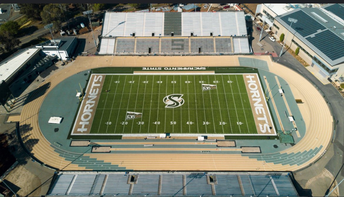ChoyceHampton's tweet image. Blessed to say that I have received my 2nd offer from Sacramento state #gohornets🐝