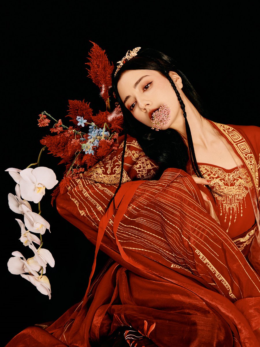 ⠀
⠀ ⠀ ⠀⠀⠀姚淑妃 ⸻ 姚燕雪🥀 
⠀⠀姚王朝孑遗、她是赵国末代公主。
⠀⠀⠀狐狸精永远在王云迪皇帝身边、
⠀⠀她如此珍爱他，以至于想杀了他。

《在天愿作比翼鸟，在地愿为连理枝。》

⠀⠀#三皇一脉 #สามกษัตริย์หนึ่งแผ่นดิน
⠀