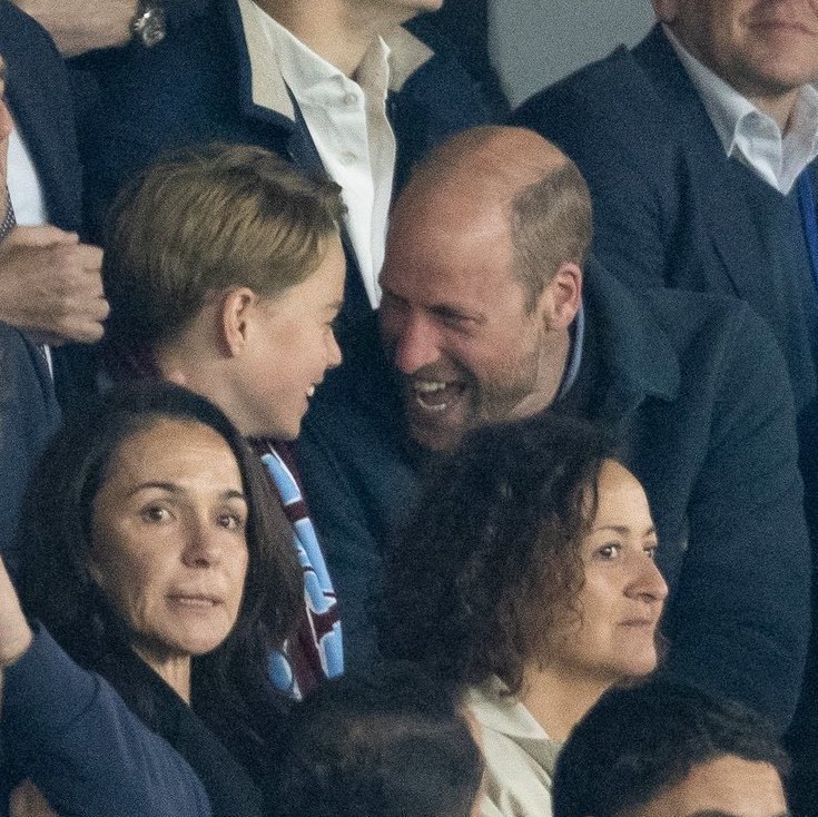 1nvisikids's tweet photo. Will the boys be at Old Trafford on Sunday ?
Call to arms for ALL @KensingtonRoyal fans to be cheering on @AVFCOfficial on Sunday.
Champions League 25/26
For this weekend, we all are honorary Chelsea, Fulham & Everton fans, cheering them on to win 🥇
#BeLikeLouis
#Support5 https://t.co/apBbDEPZ4G