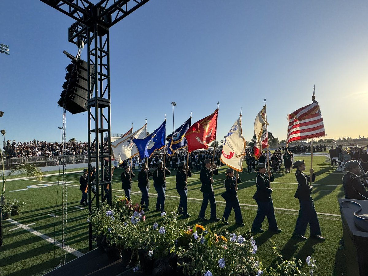 Principal Gomez tweet media