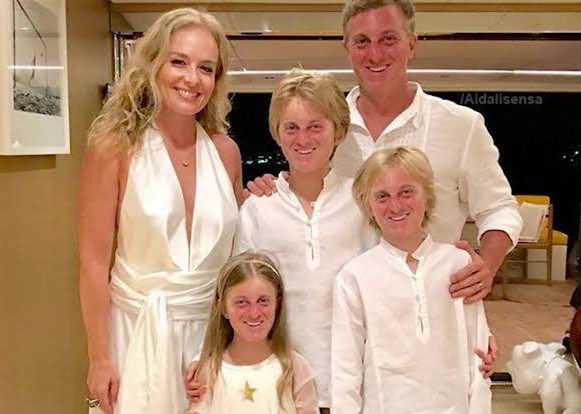 a familia lima dando uma surra de beleza na familia huck.