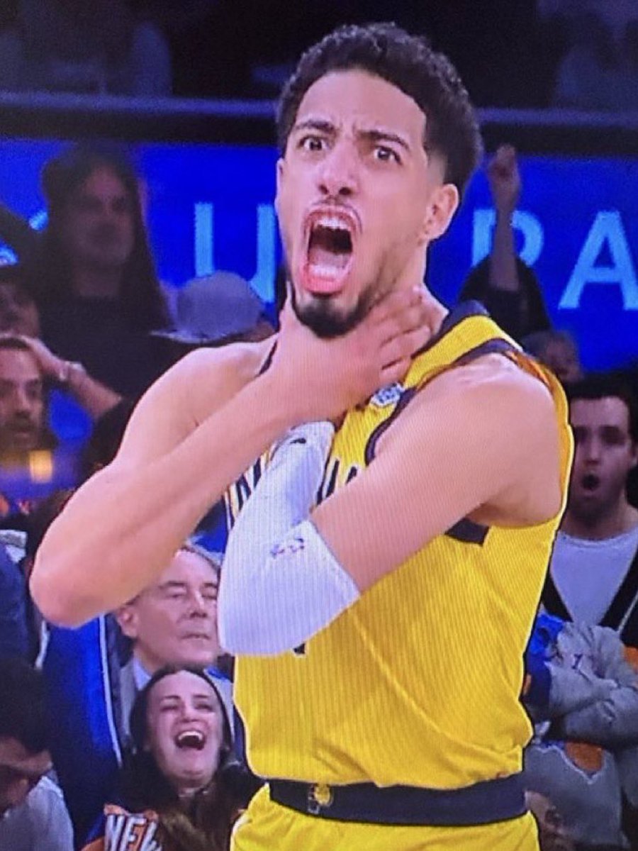<a href="/BillSimmons/">Bill Simmons</a> History repeats itself
