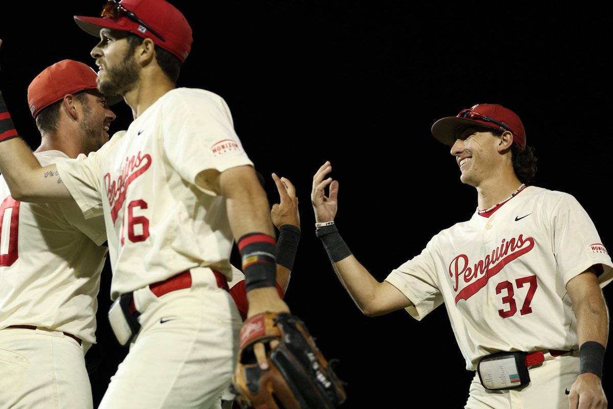YSU Baseball 🐧 tweet media