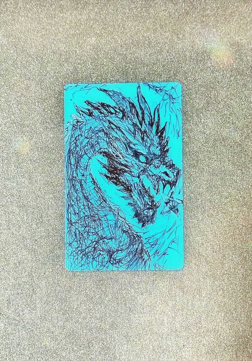 「運気を上昇させる」龍神を描きました

ほしい方いらっしゃいましたら1名様にプレゼントいたします🤲(カードサイズ)

🐉ご希望の方→フォロー＋いいね(6/8〆)
⛤金属製・アルミ合金です