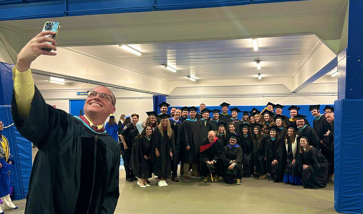 Congrats <a href="/Class2025WHS/">WHS Class of 2025</a> 🎓