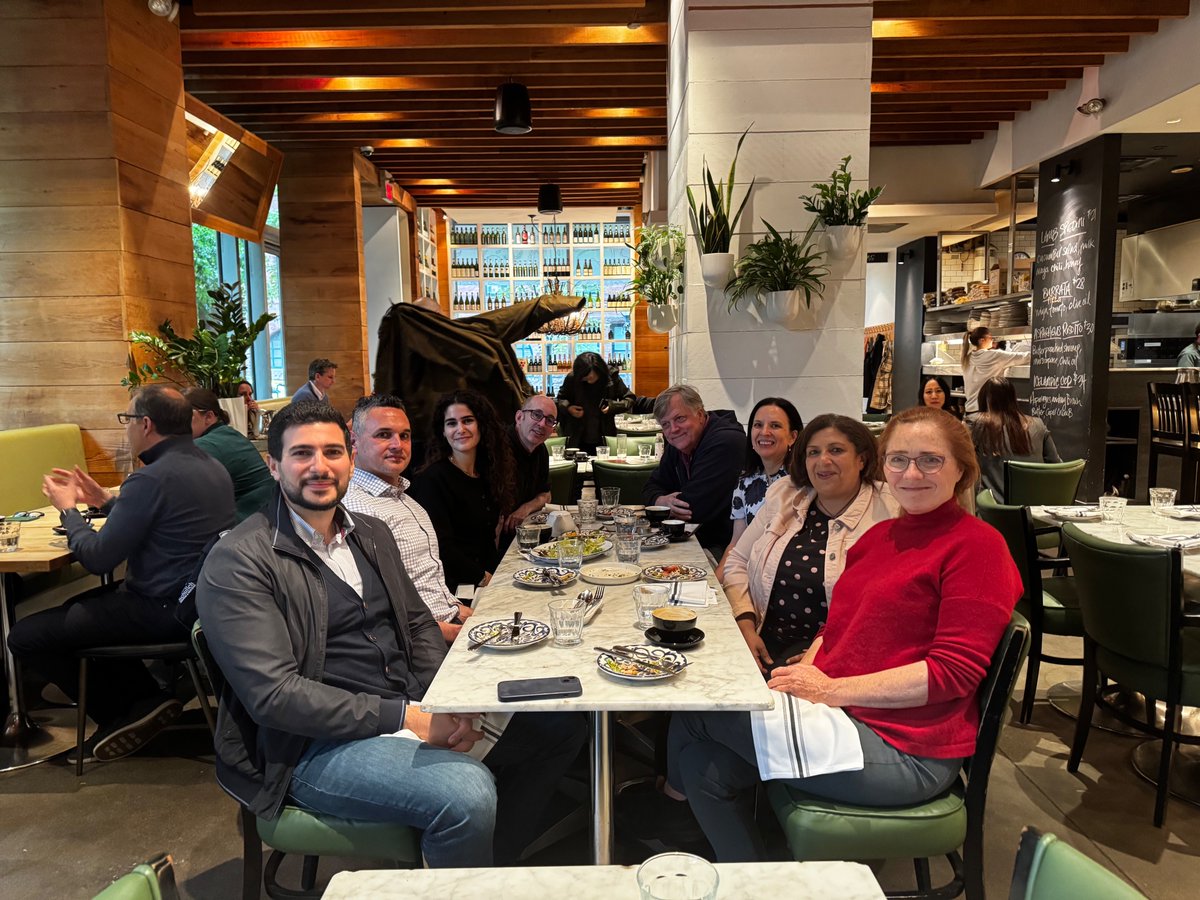 Sonya MacParland (@macparlandsonya) on Twitter photo Fun and exciting day for the lab! Congrats to the new Dr. <a href="/DianaNakib/">Diana Nakib</a> for a brilliant PhD defense! Huge thanks to <a href="/naglaa_shoukry/">Naglaa Shoukry</a> for being a fantastic external and giving a super talk on the cellular response to liver injury and the exam committee for super cool questions! Fun and exciting day for the lab! Congrats to the new Dr. <a href="/DianaNakib/">Diana Nakib</a> for a brilliant PhD defense! Huge thanks to <a href="/naglaa_shoukry/">Naglaa Shoukry</a> for being a fantastic external and giving a super talk on the cellular response to liver injury and the exam committee for super cool questions!