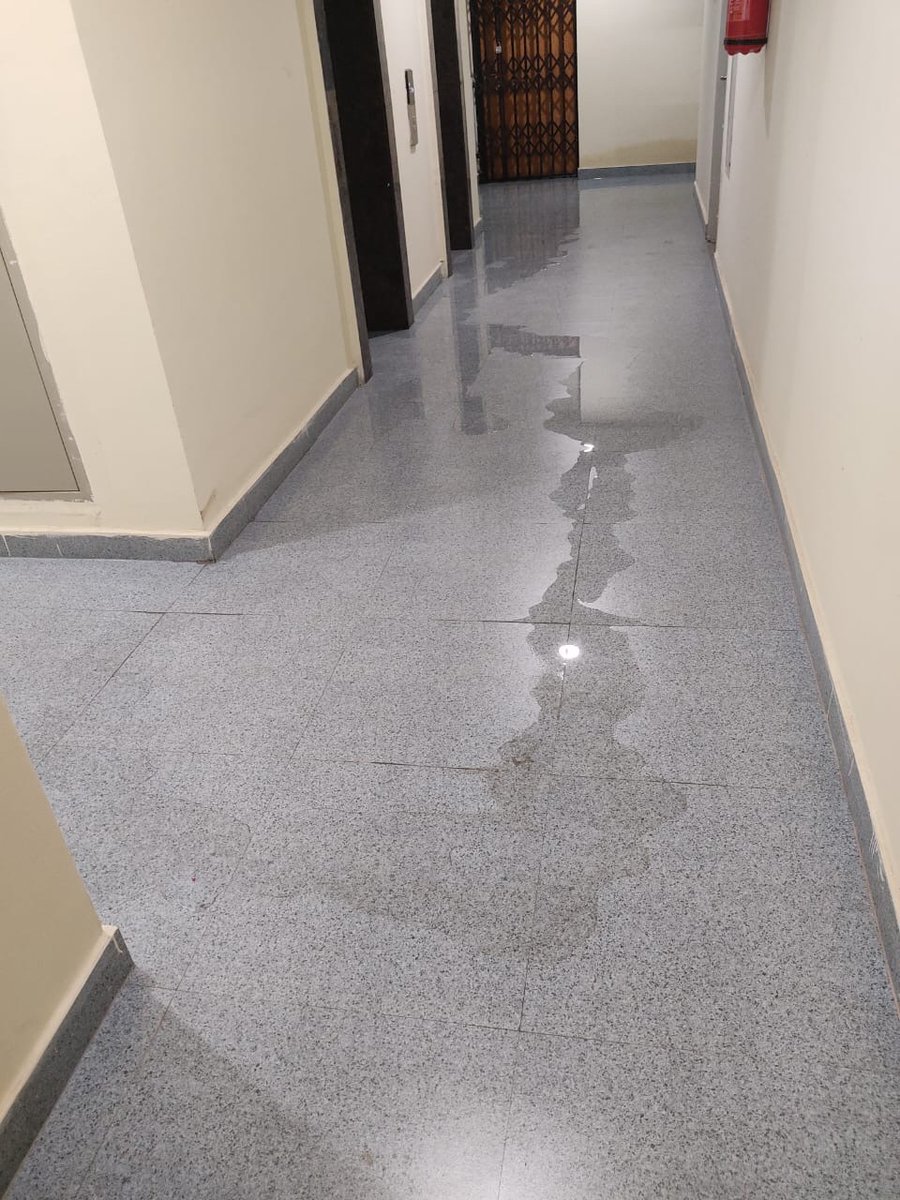 143_Abhishek's tweet photo. 4/ @shriramprops @ShriramGrand 
Pics from last night (21/05/2025) after rain — water flowing in corridors &amp; lifts. One lift down since morning. Facility team refuses to cover the open structure causing this mess. Flat owners &amp; society facing daily trouble.
#ShriramGrandOneFailure https://t.co/QVXH8hbCMc