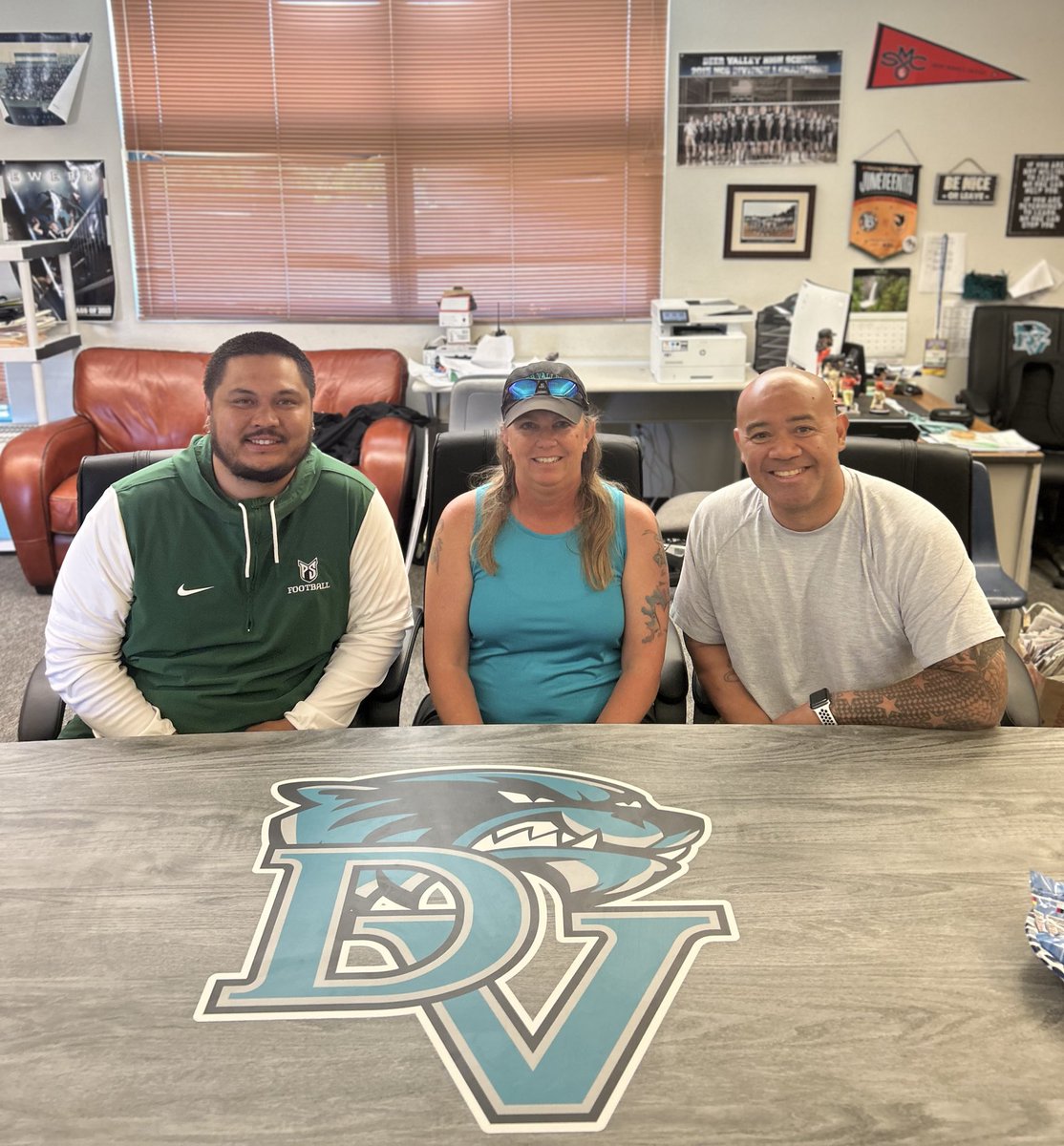 Marcus Malu (@marcus_malu) on Twitter photo Thank you <a href="/coachKmcdonagh/">Coach McDonagh</a> for stopping by Deer Valley today brotha appreciate the love. Always good to have coaches meet our new AD Amy Tillson. #PortlandState #DeerValleyFootball Thank you <a href="/coachKmcdonagh/">Coach McDonagh</a> for stopping by Deer Valley today brotha appreciate the love. Always good to have coaches meet our new AD Amy Tillson. #PortlandState #DeerValleyFootball