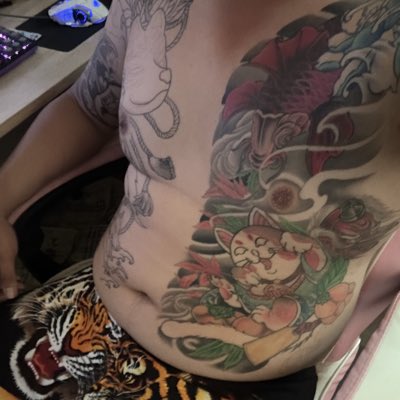 #NewProfilePic (新個人資料照片)