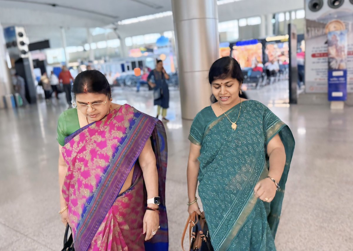 Drsbalwant's tweet photo. आज दिल्ली में महामहिम राज्यपाल श्री लक्ष्मण प्रसाद आचार्य जी की धर्मपत्नी श्रीमती कुमुद देवी जी से औपचारिक मुलाकात हुई। https://t.co/hlnuSsEGs1