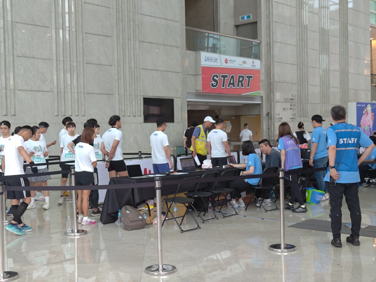 Uscom's tweet image. Uscom through our distributor Talent Medical Enterprise Co Ltd in Taiwan is pleased to take part in the Taipei 101 Run Up May 2025 event, by serving on the medical team and providing portable & non-invasive devices #UscomBP+ and #USCOM1A on-site to offer participants when needed!
