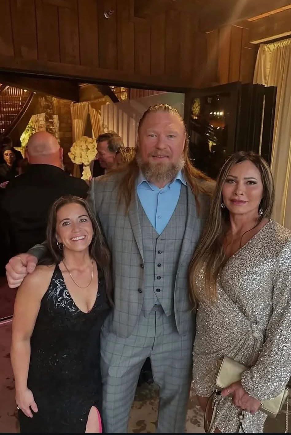 PHOTO - Brock Lesnar Spotted with New Look Amid Continued WWE Absence
