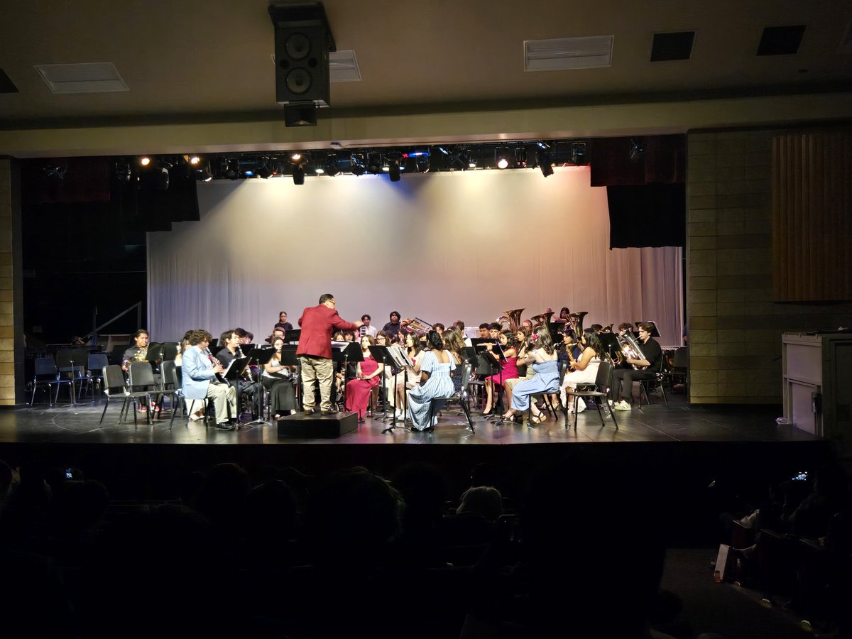 Golden Valley Cougars Athletic Director (@gvcougarad) on Twitter photo Golden Valley HS was the place to be tonight for their music department's annual Spring Fling. 11 different GV groups performed. Bravo, Mr. Vasquez & Mr. Diaz. Cougar Pride!! <a href="/muhsd/">Diana muhs</a> <a href="/GVCARDREGIME/">GVCARDINALREGIME</a> <a href="/cougar_crossing/">Freddy Cougar</a> <a href="/richtergvhs/">Mike Richter</a> <a href="/MSSsports/">Merced Sun-Star</a> Golden Valley HS was the place to be tonight for their music department's annual Spring Fling. 11 different GV groups performed. Bravo, Mr. Vasquez & Mr. Diaz. Cougar Pride!! <a href="/muhsd/">Diana muhs</a> <a href="/GVCARDREGIME/">GVCARDINALREGIME</a> <a href="/cougar_crossing/">Freddy Cougar</a> <a href="/richtergvhs/">Mike Richter</a> <a href="/MSSsports/">Merced Sun-Star</a>