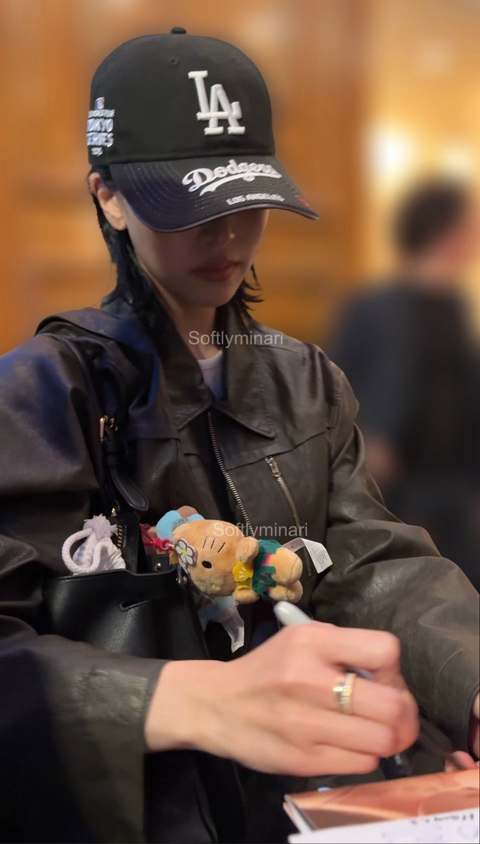carla 🐧 tweet media