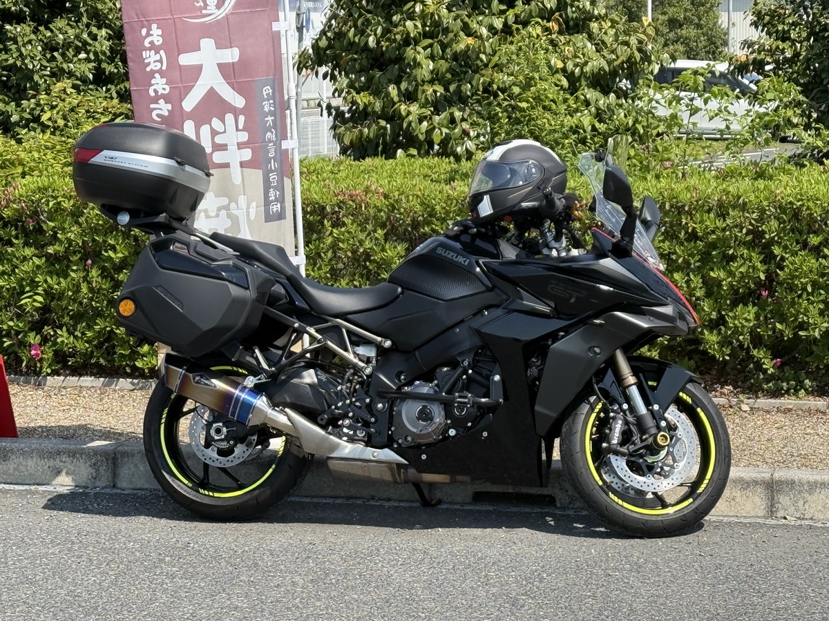 kobe_ya_1714's tweet photo. GSX-S1000GT
車検も無事終わり、4年目突入。 https://t.co/rD9rWnVORF