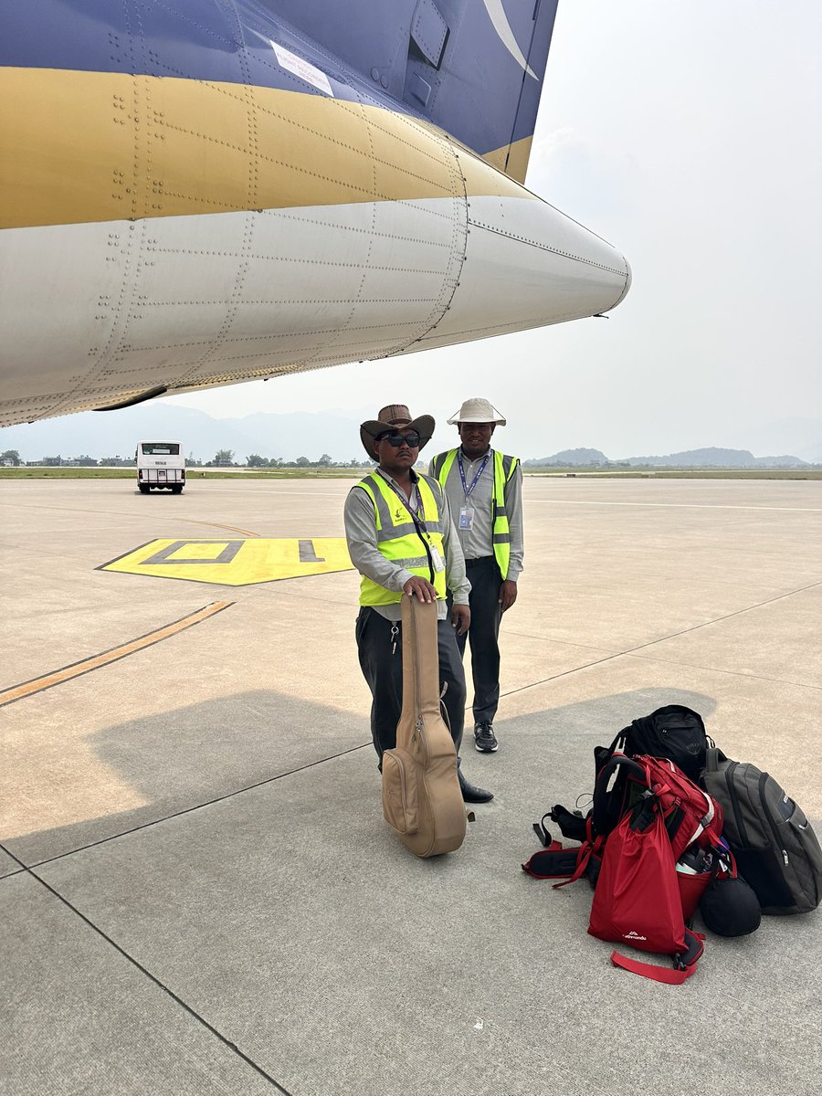 JGBeads's tweet photo. For the love of music! Seems to me that people enjoy being a “roadie”. We’ve enlisted several riding through India and Nepal, including the airport. Love the Taylor GSmini…perfect companions. Having two is far better and balances the weight on the bike!
#taylorguitars #GSmini #travel