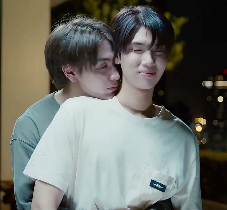 MoomieM63158's tweet photo. tebak-tebakan yang kalah jangan chat + ketemuan selama 2 hari

Rachen &amp; mbem Nata
#JoongDunk ——short au https://t.co/2mCRoQy0ya